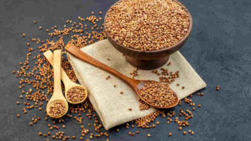 গ্যাস্ট্রিকের-জন্য-মেথি-খাওয়ার-নিয়ম